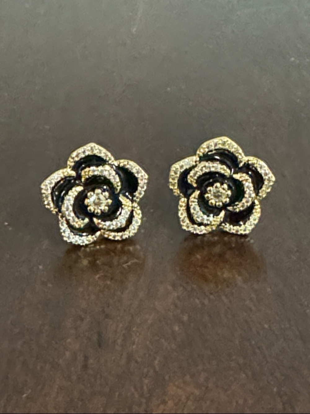 NWOT Black and Gold Floral Crystal Stud Earrings